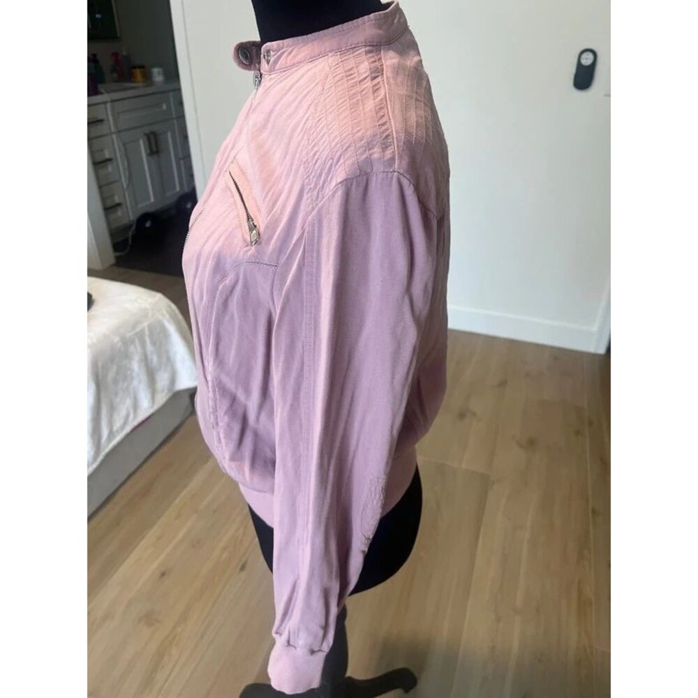 Jacket - Picture 3 of 12